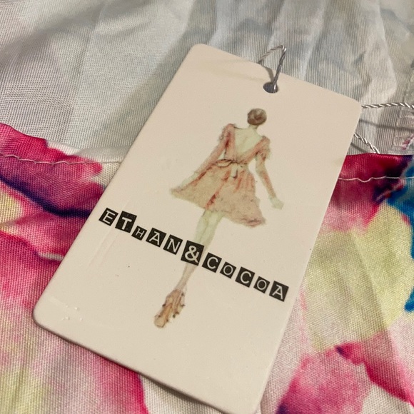 Ethan & Cocoa Floral Dress - Picture 3 of 4